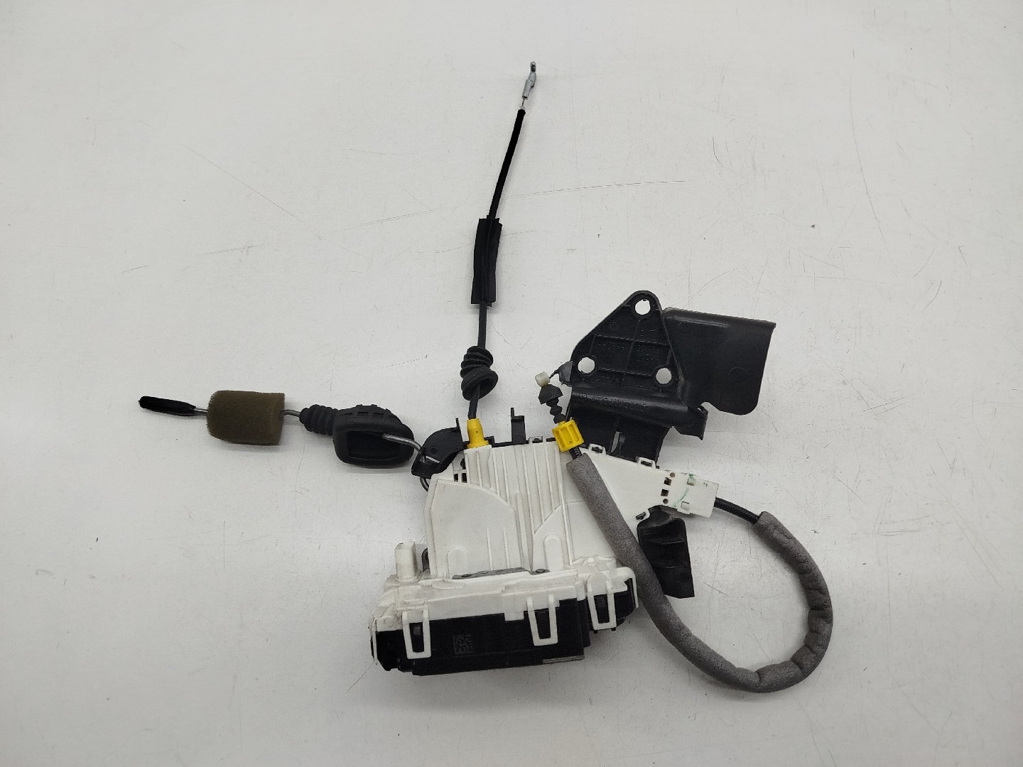 Fecho da Porta Frente Direito MERCEDES-BENZ C-CLASS (W204) | 07 - 15