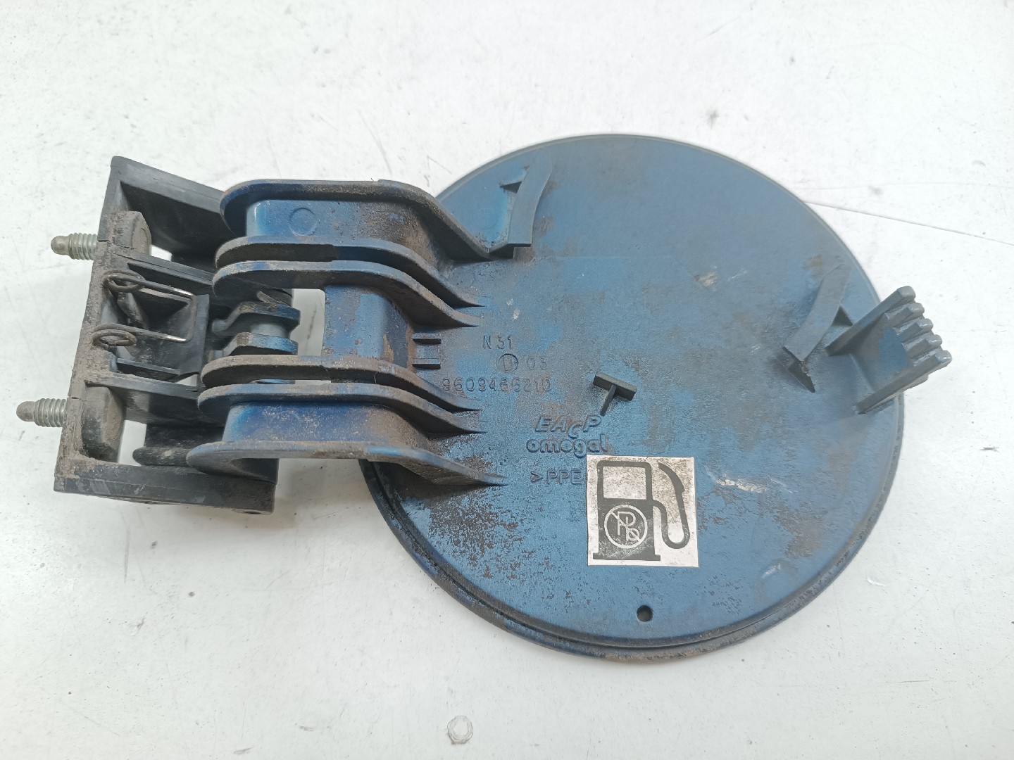 Tampa do deposito de combustível com tampão PEUGEOT 306 (7B, N3, N5) | 93 - 03