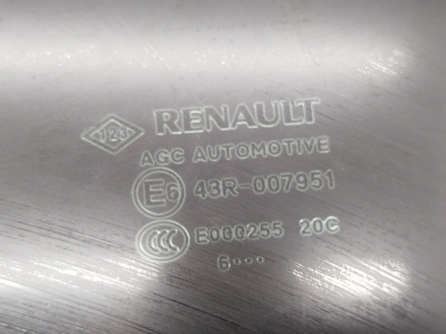 Vidro Porta Tras Esquerdo RENAULT MEGANE IV Hatchback (B9A/M/N_) | 15 -  Imagem-1