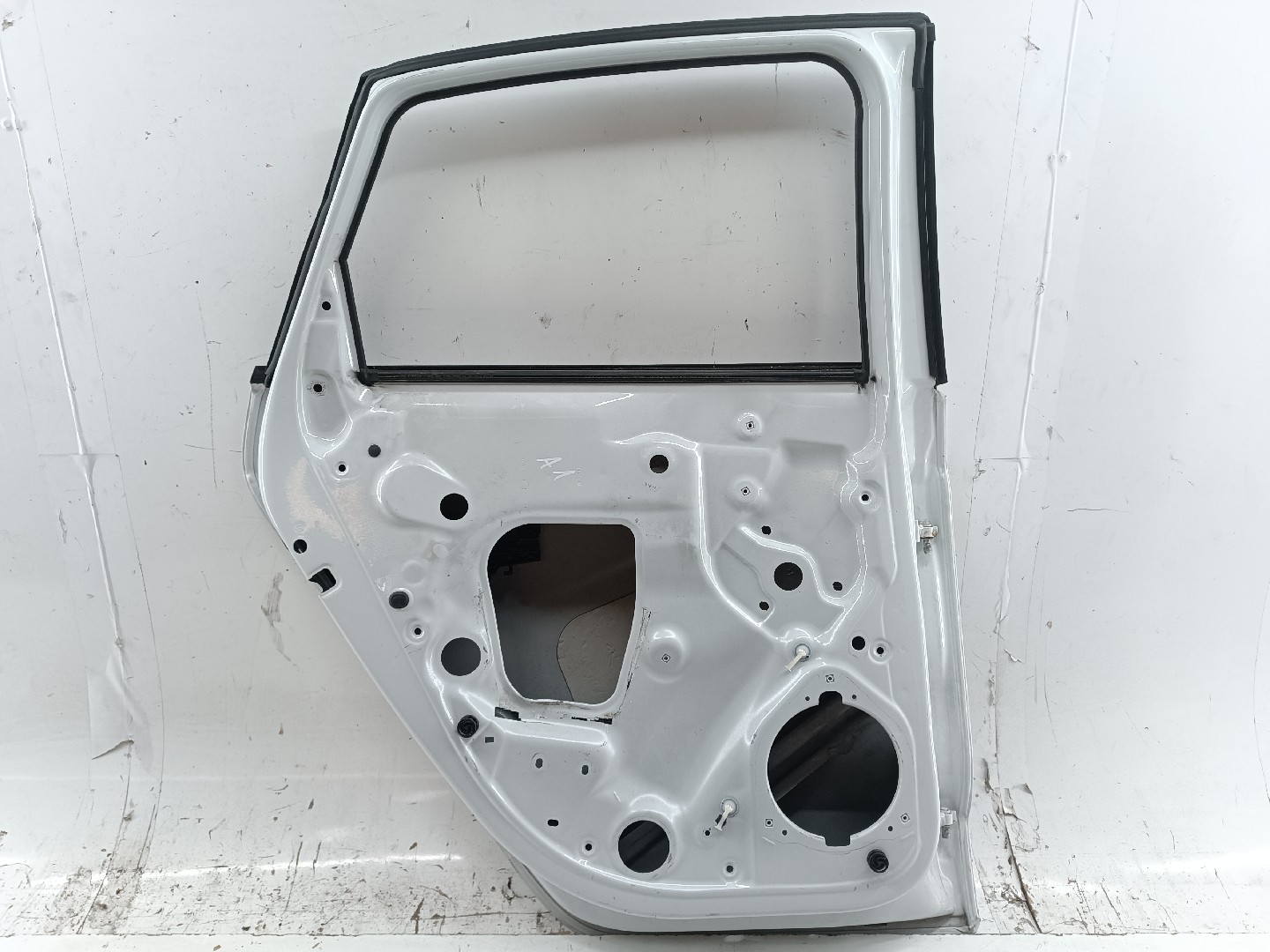 Porta Traseira Esquerda AUDI A1 (8X1, 8XK) | 10 - 18