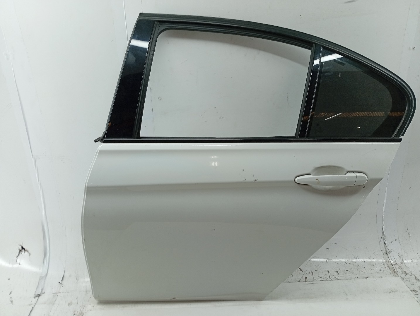 Porta Traseira Esquerda BMW 3 (F30, F80) | 11 - 18