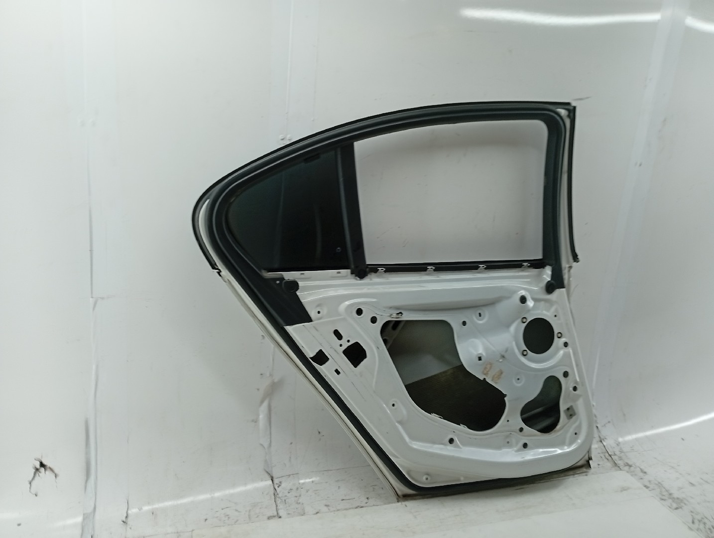 Porta Traseira Esquerda BMW 3 (F30, F80) | 11 - 18 Imagem-3