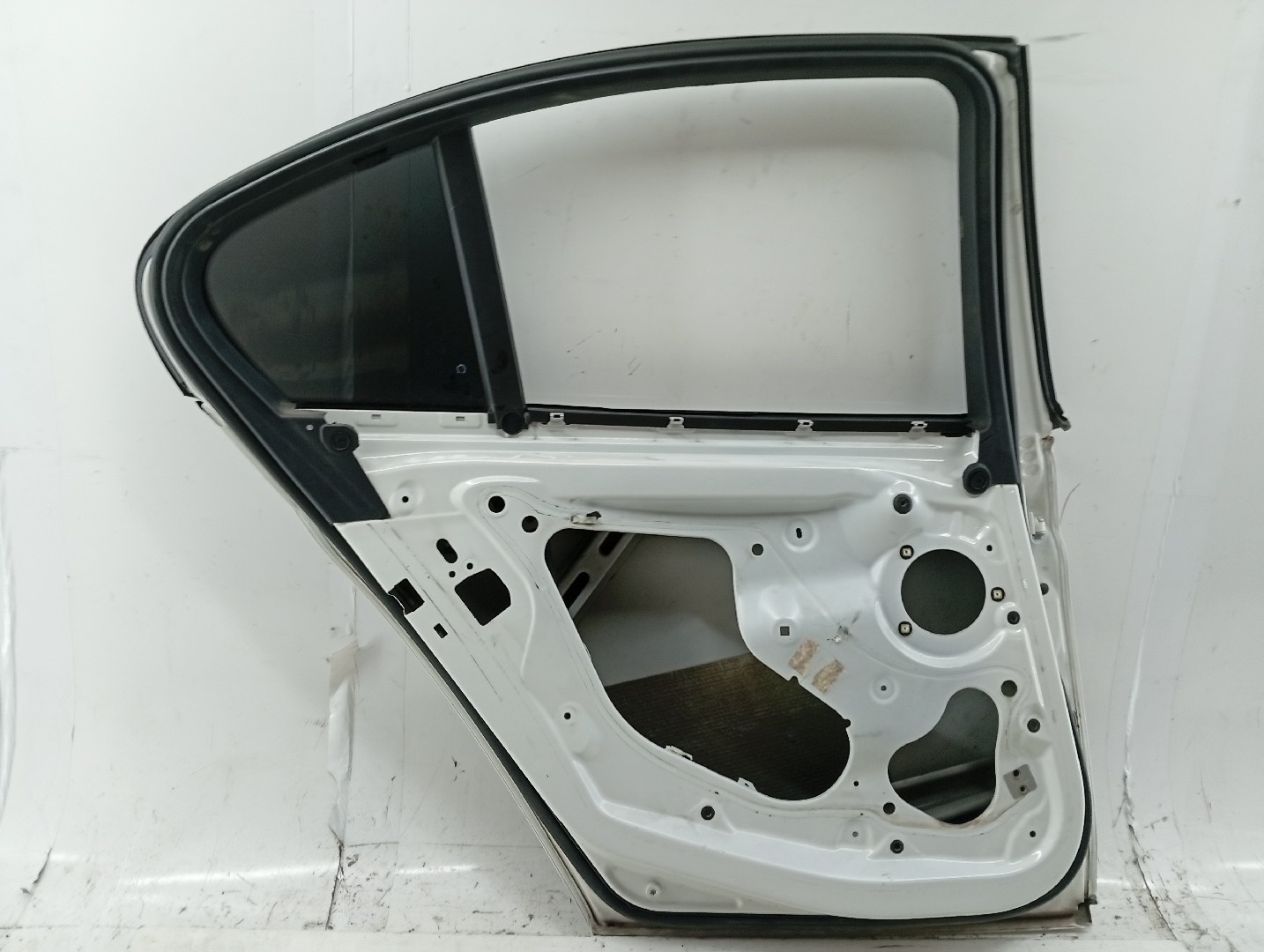 Porta Traseira Esquerda BMW 3 (F30, F80) | 11 - 18 Imagem-4