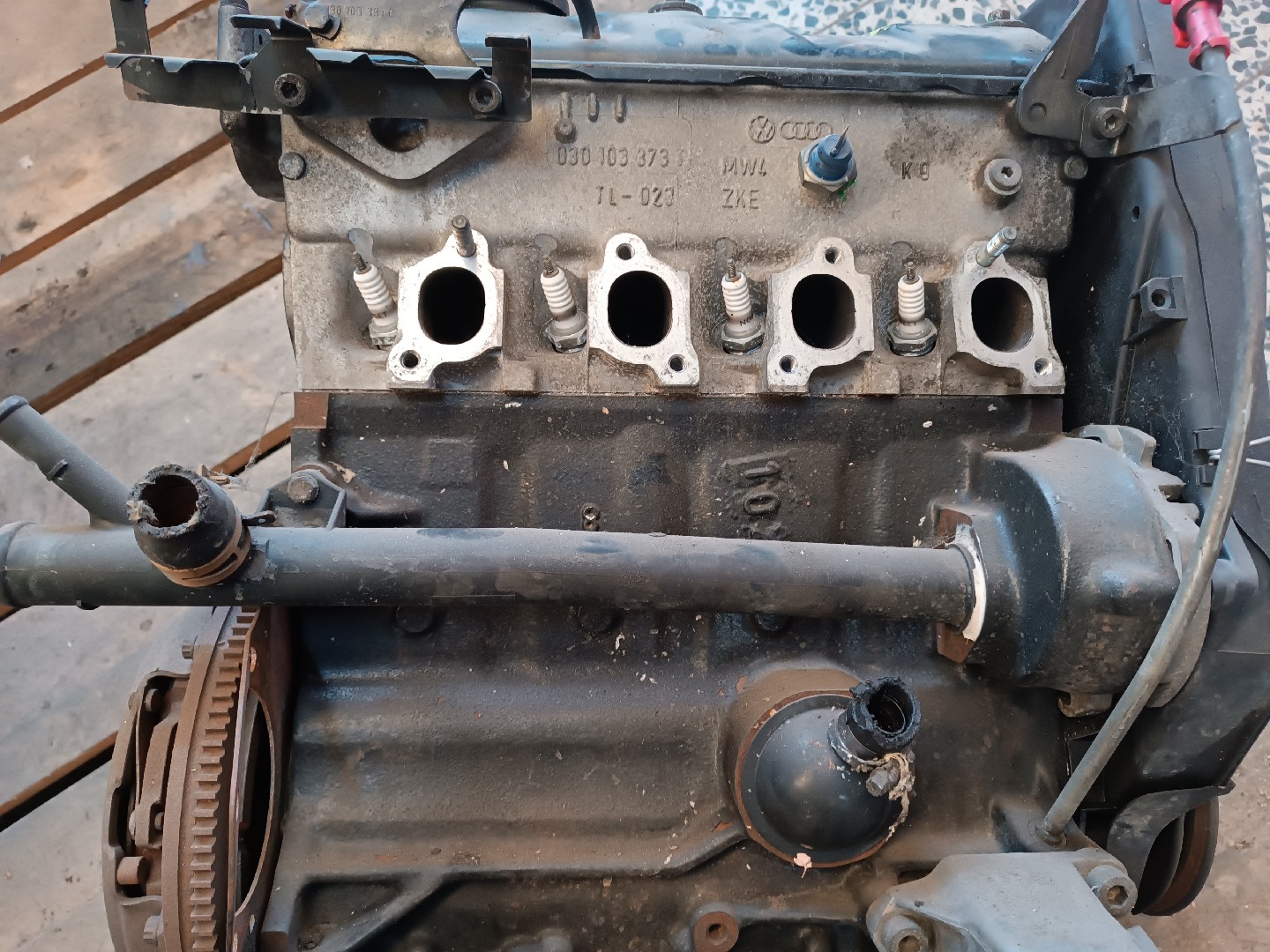Engine VOLKSWAGEN GOLF III (1H1) | 91 - 98 Imagem-3
