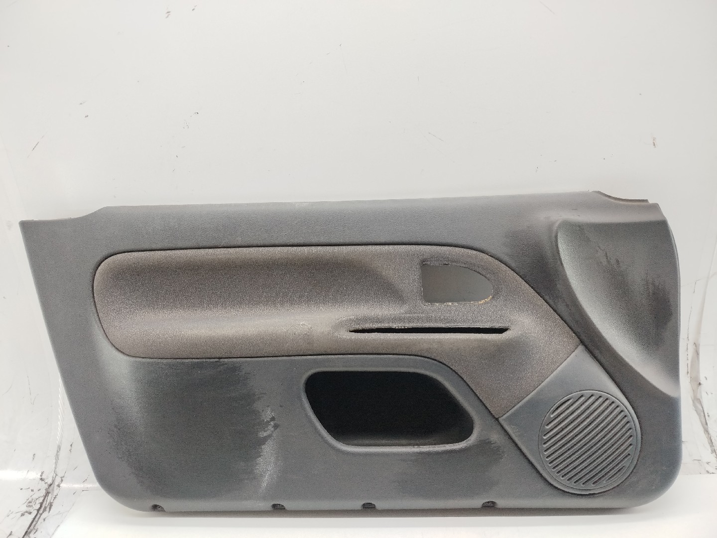 Quartela de porta frente esquerda RENAULT CLIO II Caixa (SB0/1/2_) | 98 - 