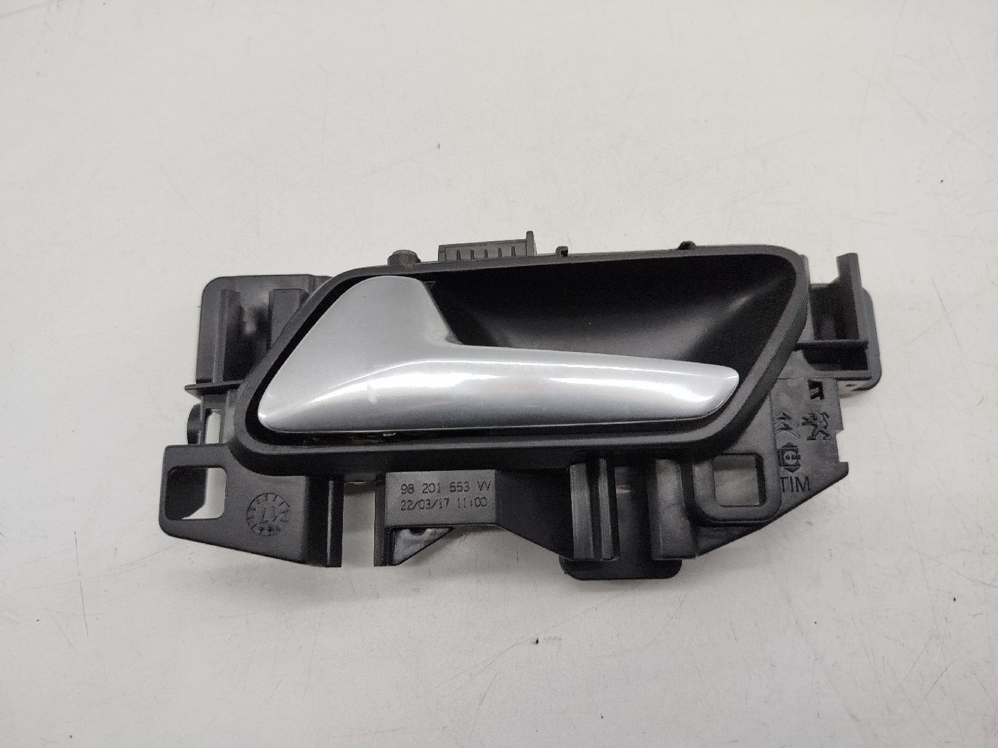 Puxador Interior Porta Tras Esquerdo PEUGEOT 3008 SUV (M_) | 16 - 