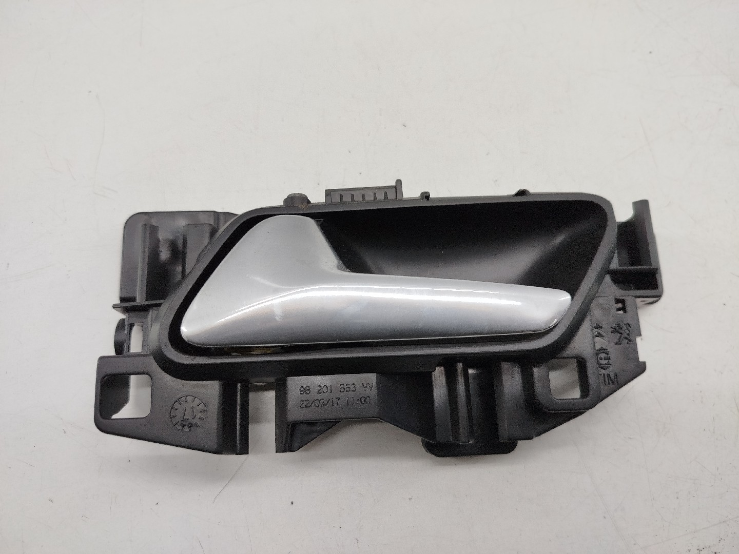 Puxador Interior Porta Tras Esquerdo PEUGEOT 3008 SUV (M_) | 16 -  Imagem-4