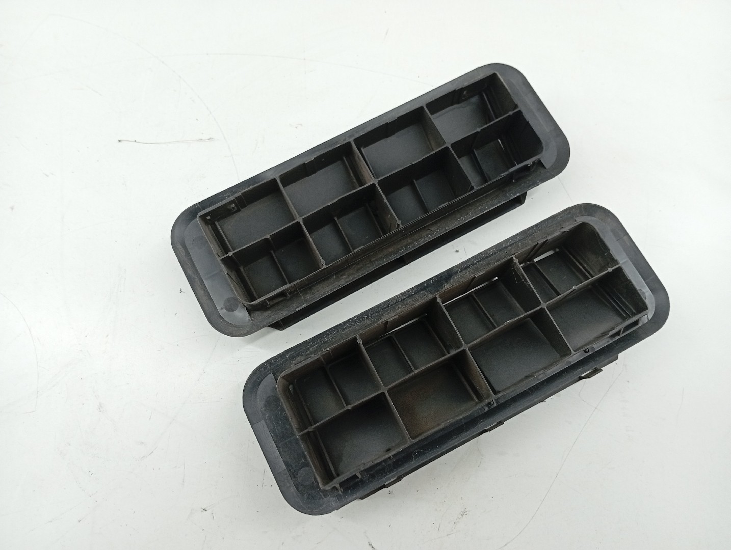 Painel de Ventilação da Carroceria RENAULT CLIO II (BB_, CB_) | 98 -  Imagem-1
