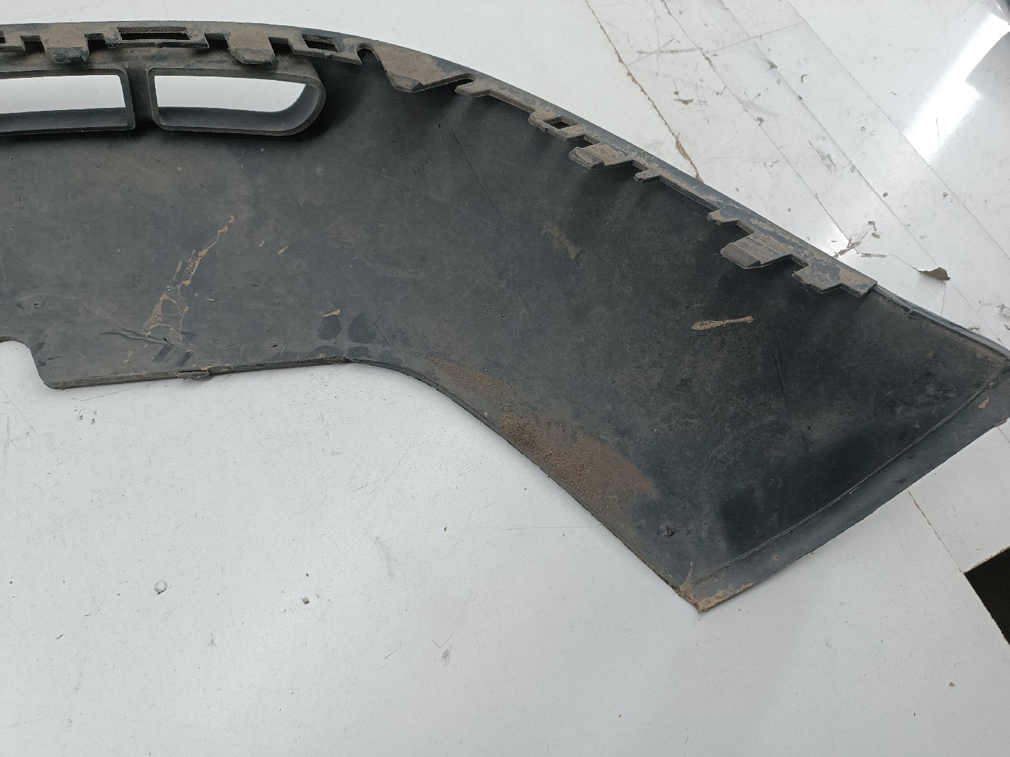 Lip de para-choques frontal AUDI A4 (8D2, B5) | 94 - 01 Imagem-1