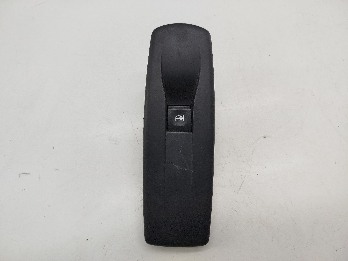 Comutador de vidro frente direito RENAULT MEGANE III Hatchback (BZ0/1_) | 08 -  Imagem-7