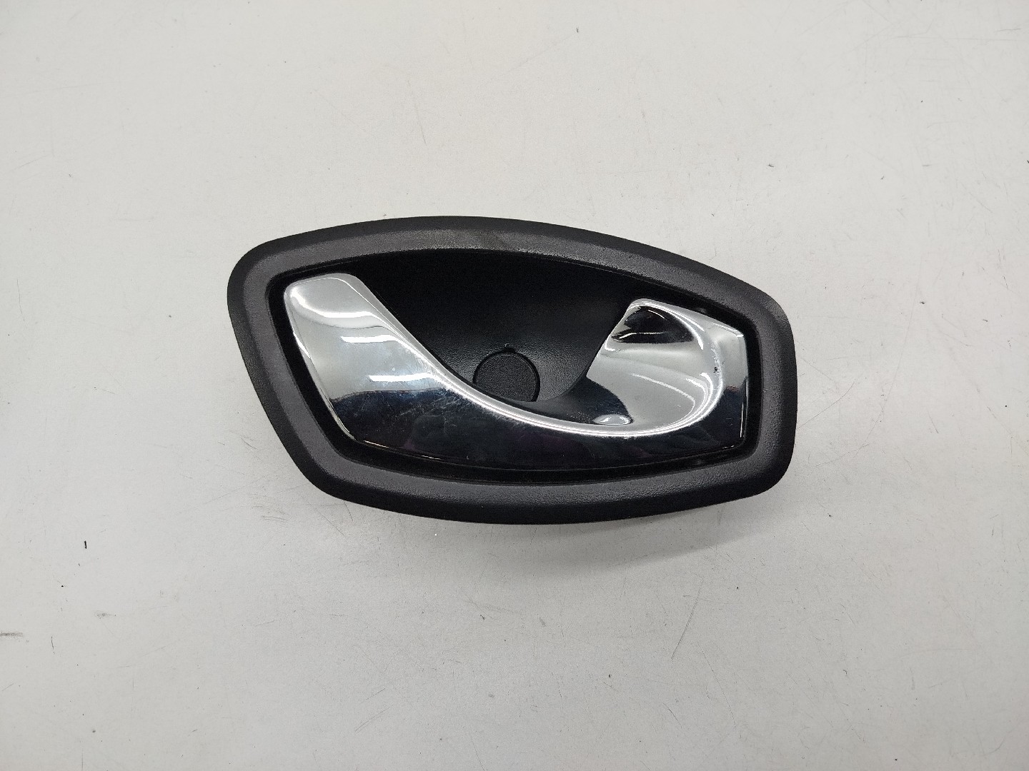 Puxador interior de porta frente direita RENAULT MEGANE III Hatchback (BZ0/1_) | 08 - 