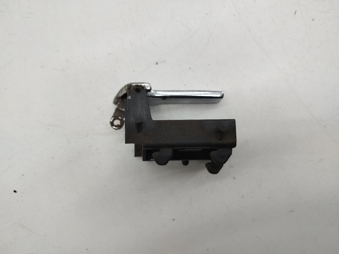 Puxador interior de porta traseira direita VOLKSWAGEN POLO (6N1) | 94 - 99 Imagem-4