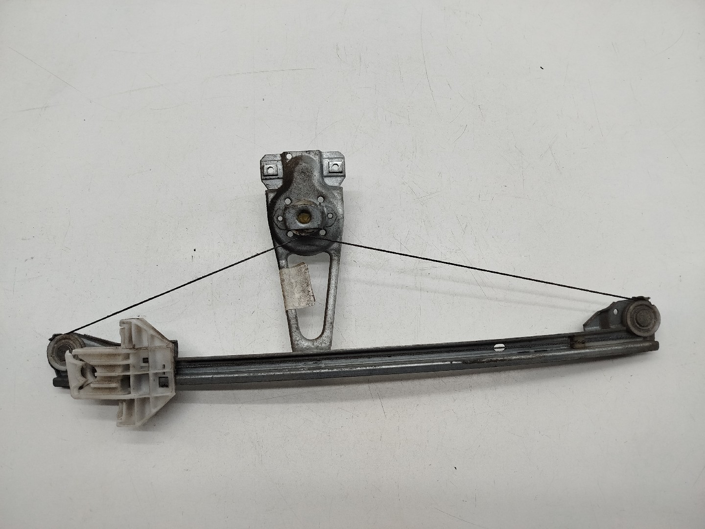 Elevador Trás Direito Manual VOLKSWAGEN POLO (6N1) | 94 - 99