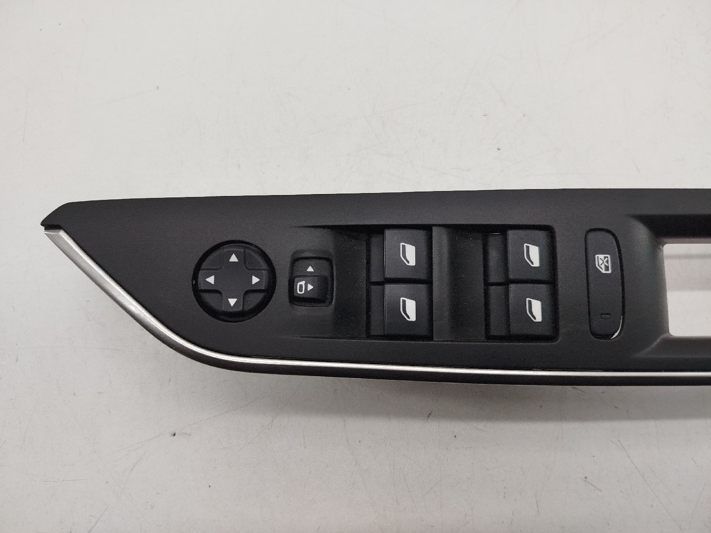 Comutador de vidro frente esquerdo PEUGEOT 3008 SUV (M_) | 16 -  Imagem-1