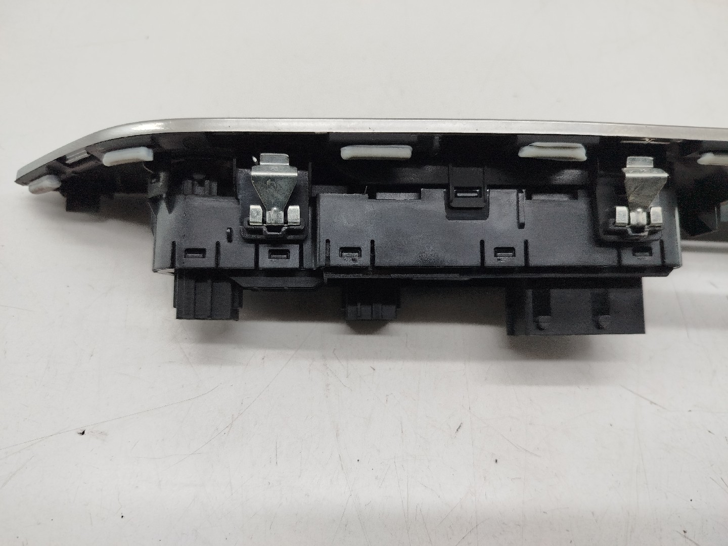 Comutador de vidro frente esquerdo PEUGEOT 3008 SUV (M_) | 16 -  Imagem-2