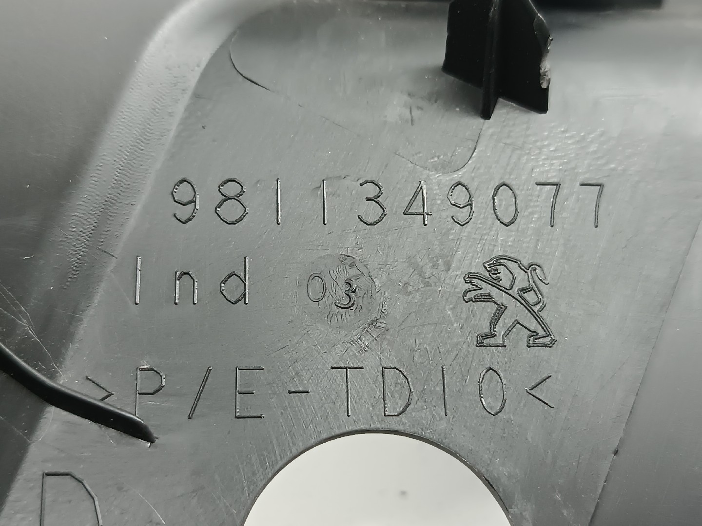 Moldura de pilar D direito MERCEDES-BENZ A-CLASS (W177) | 18 -  Imagem-2