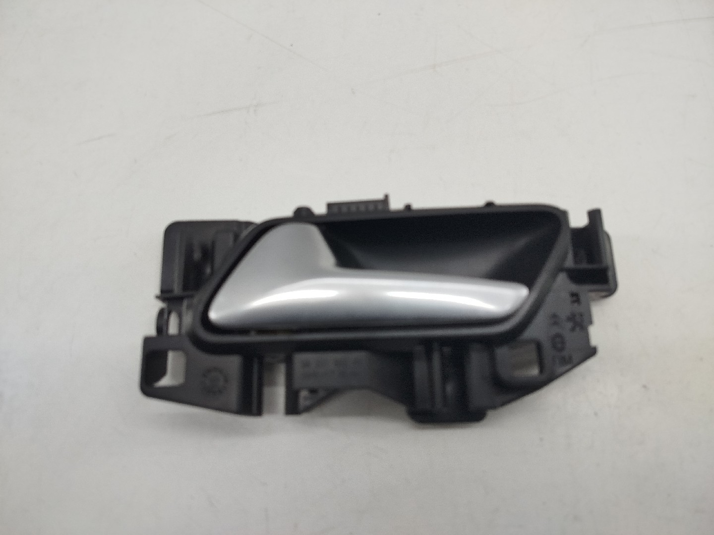 Puxador Interior Porta Tras Esquerdo PEUGEOT 3008 SUV (M_) | 16 - 