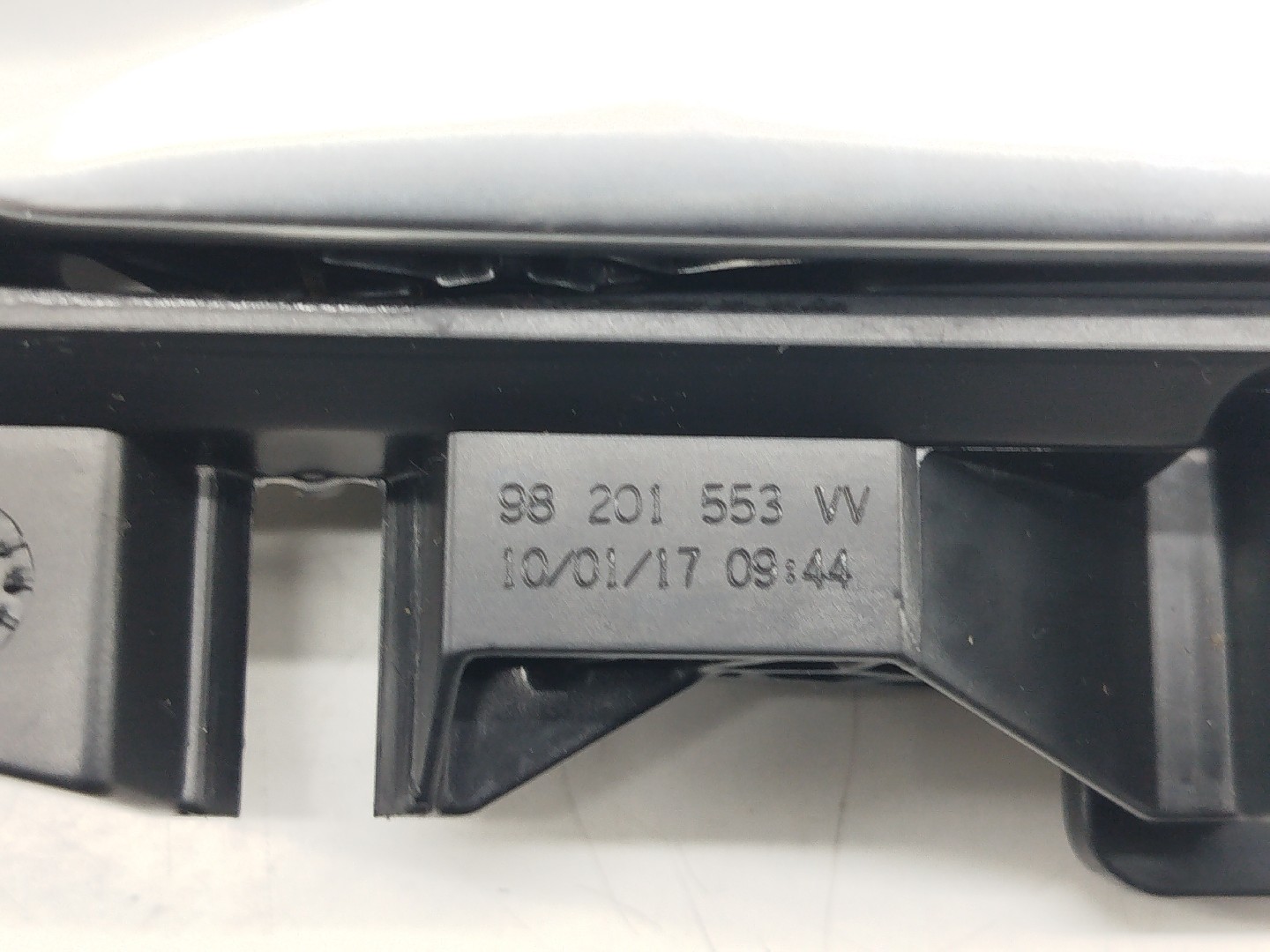Puxador Interior Porta Tras Esquerdo PEUGEOT 3008 SUV (M_) | 16 -  Imagem-1