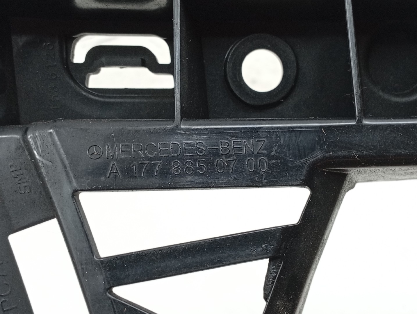 Suporte de para-choques MERCEDES-BENZ A-CLASS (W177) | 18 -  Imagem-3