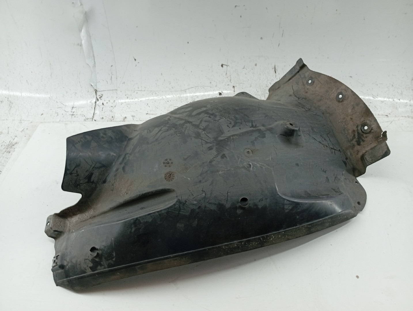 Cava de Roda Frente Esquerda MERCEDES-BENZ B-CLASS (W247) | 18 - 