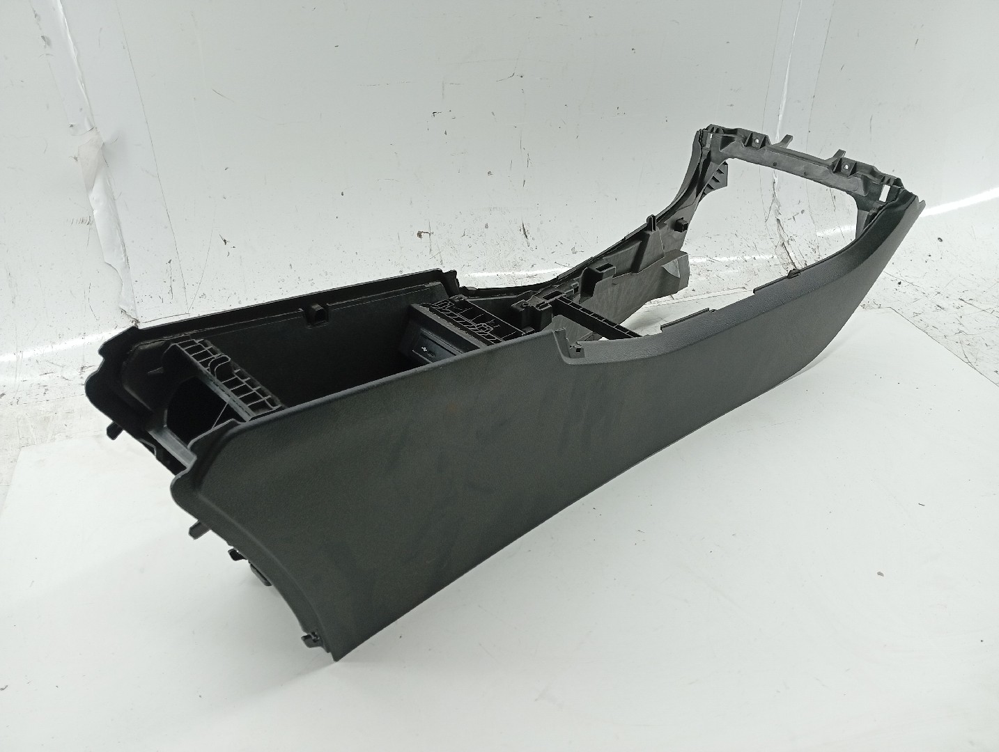 Consola Central MERCEDES-BENZ A-CLASS (W177) | 18 -  Imagem-2