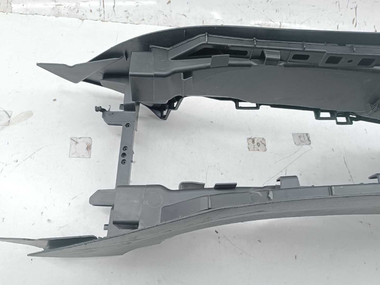 Consola Central MERCEDES-BENZ A-CLASS (W177) | 18 -  Imagem-3