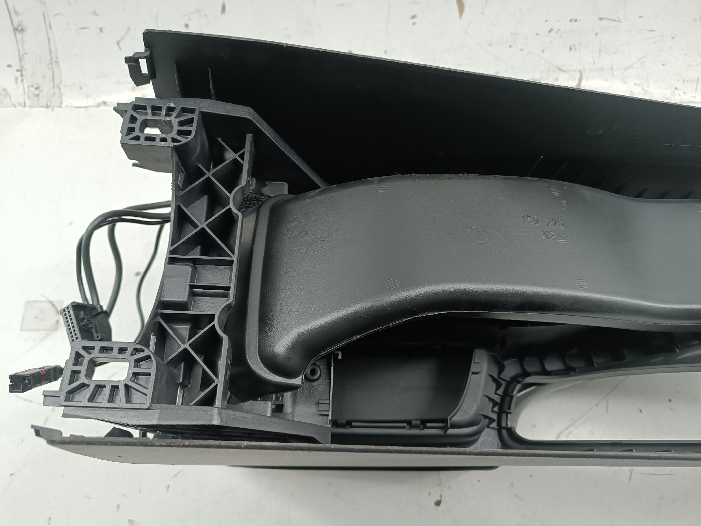 Consola Central BMW 3 (F30, F80) | 11 - 18 Imagem-2