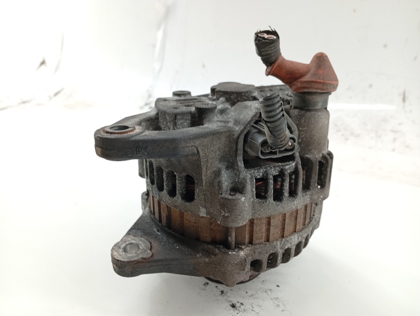 Alternador MITSUBISHI LANCER VI (CJ_, CP_) | 95 - 03 Imagem-4