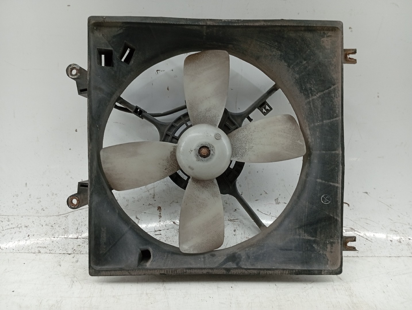 Termo ventilador MITSUBISHI LANCER VI (CJ_, CP_) | 95 - 03 Imagem-4