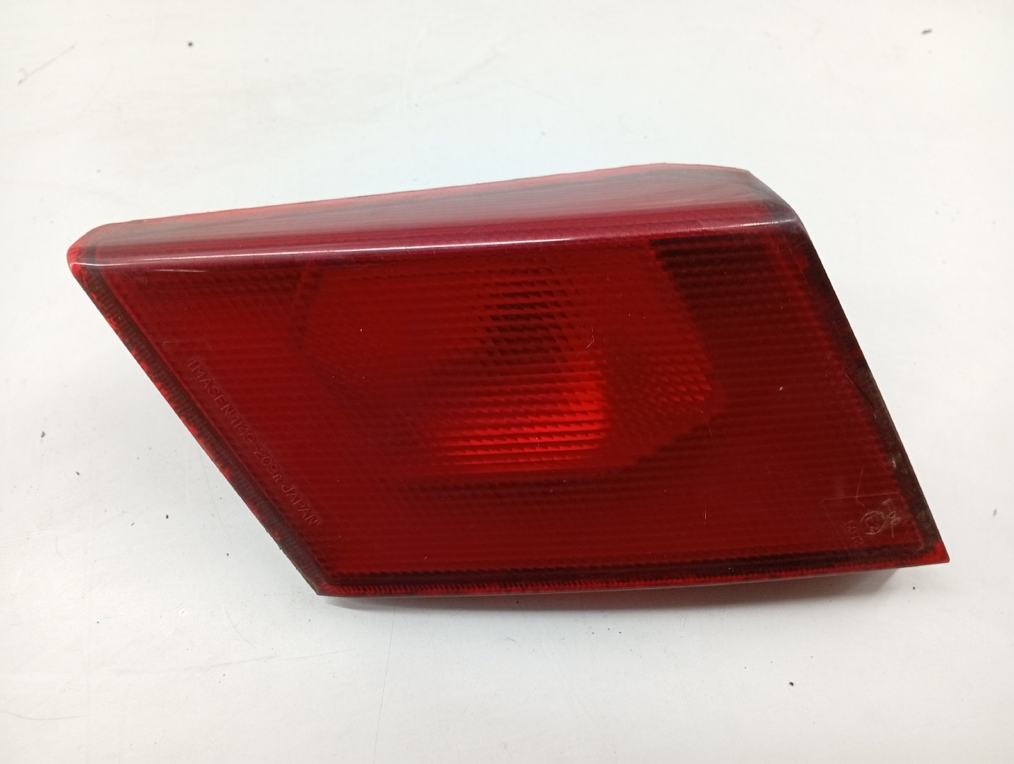Farolim da Mala Direito MITSUBISHI LANCER VI (CJ_, CP_) | 95 - 03
