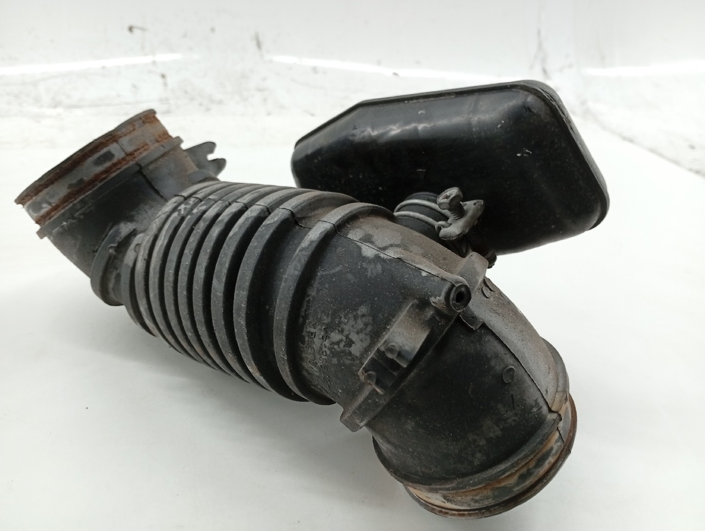 Ressonador de caixa de filtro de ar MITSUBISHI LANCER VI (CJ_, CP_) | 95 - 03 Imagem-3