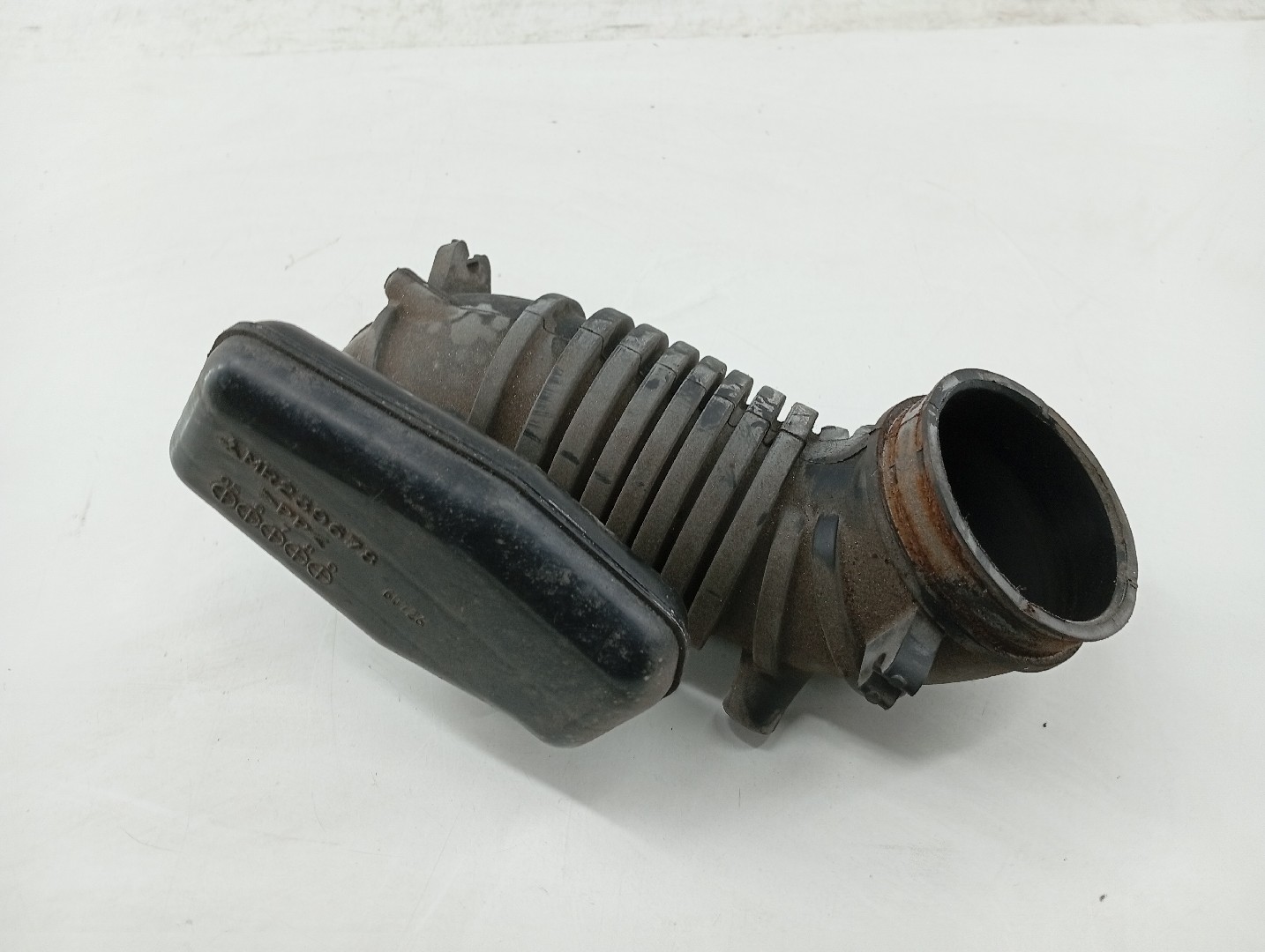 Ressonador de caixa de filtro de ar MITSUBISHI LANCER VI (CJ_, CP_) | 95 - 03 Imagem-5