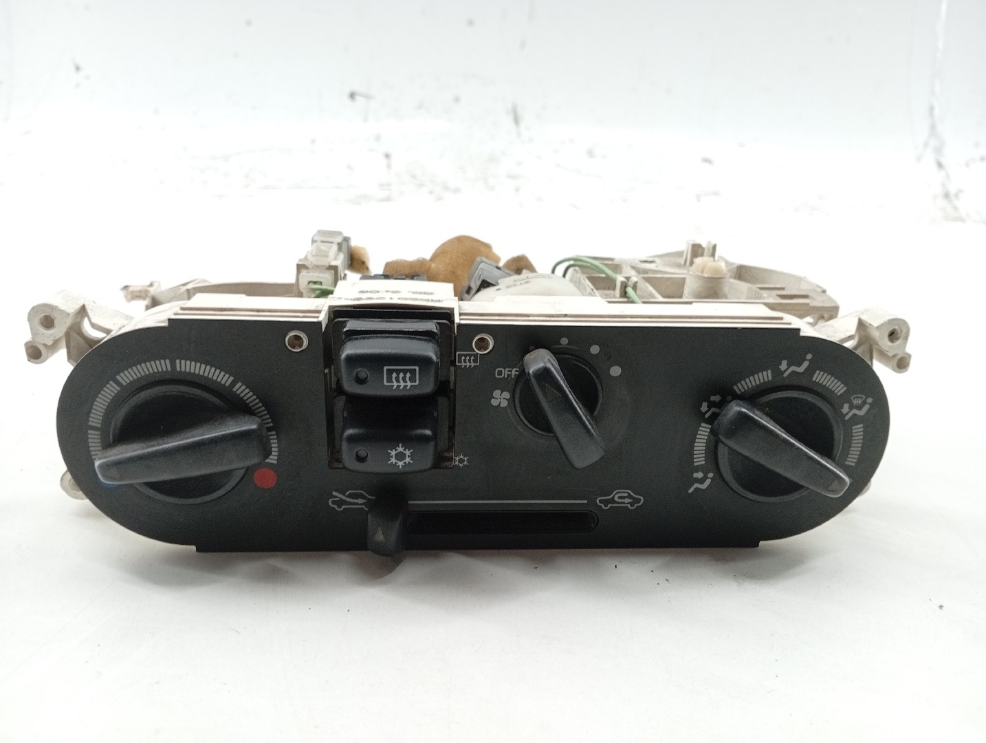 Comutador de Sofagem / Ar Condicionado MITSUBISHI LANCER VI (CJ_, CP_) | 95 - 03 Imagem-3