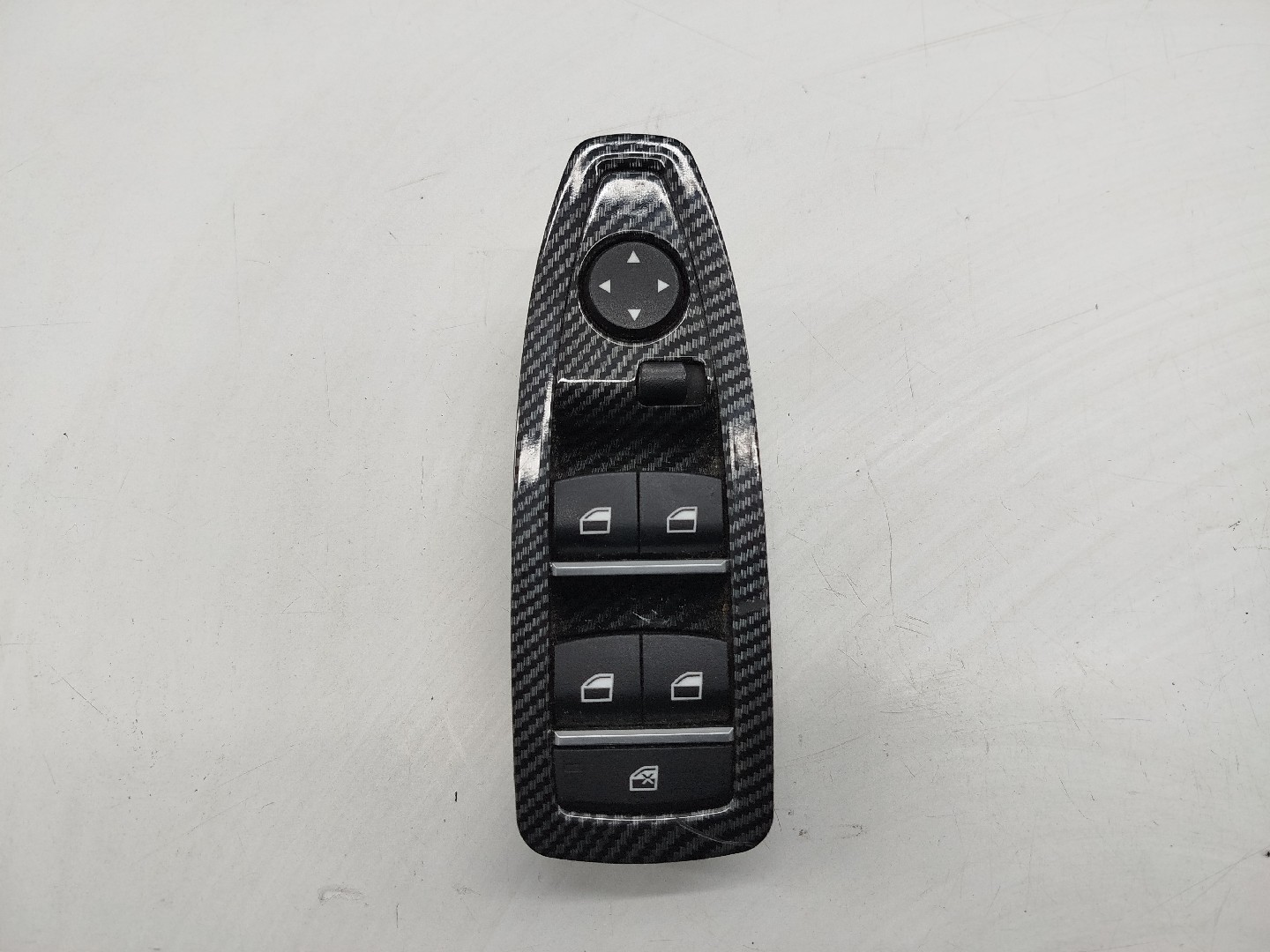 Comutador de vidro frente esquerdo BMW 3 (F30, F80) | 11 - 18