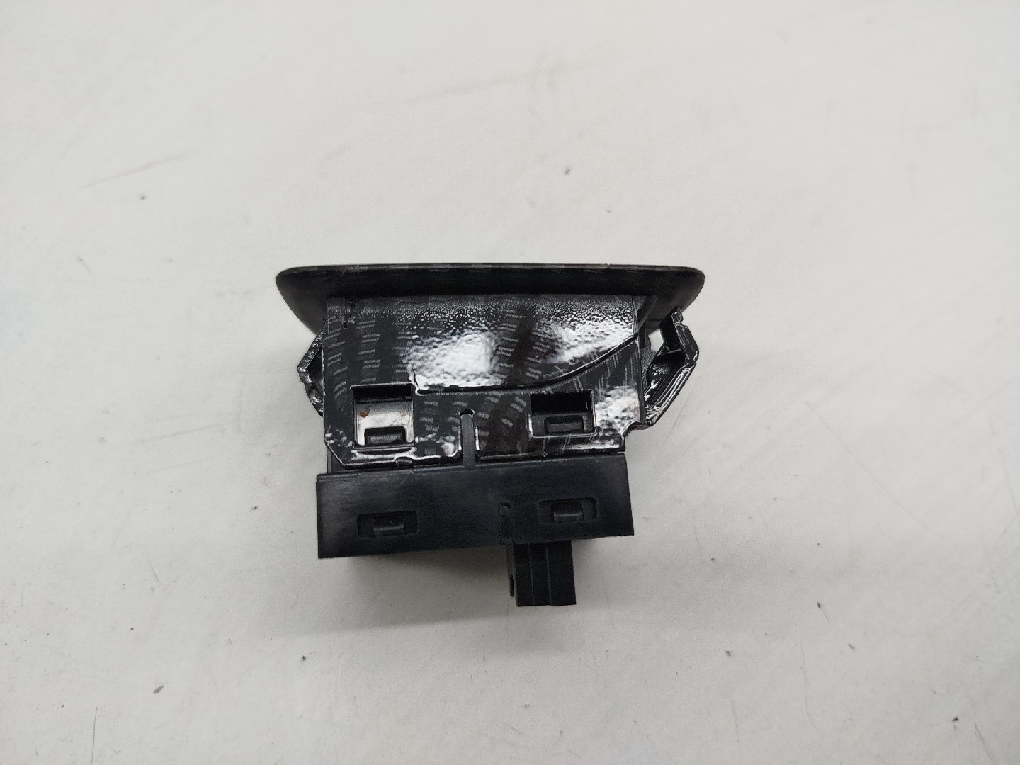 Comutador de vidro traseiro direito BMW 3 (F30, F80) | 11 - 18 Imagem-1