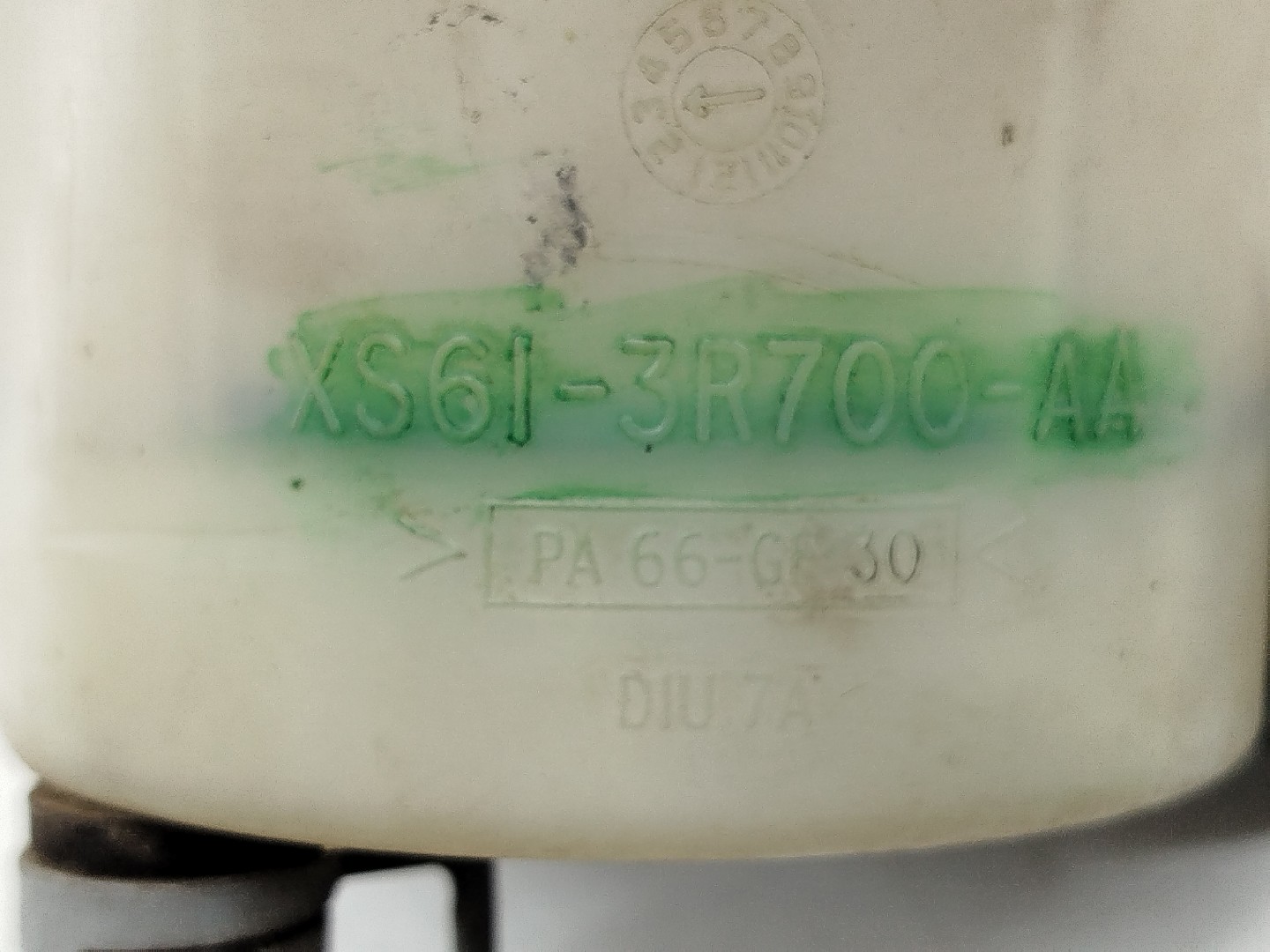 Reservatorio do oleo da direção FORD FIESTA IV (JA_, JB_) | 95 - 02 Imagem-2