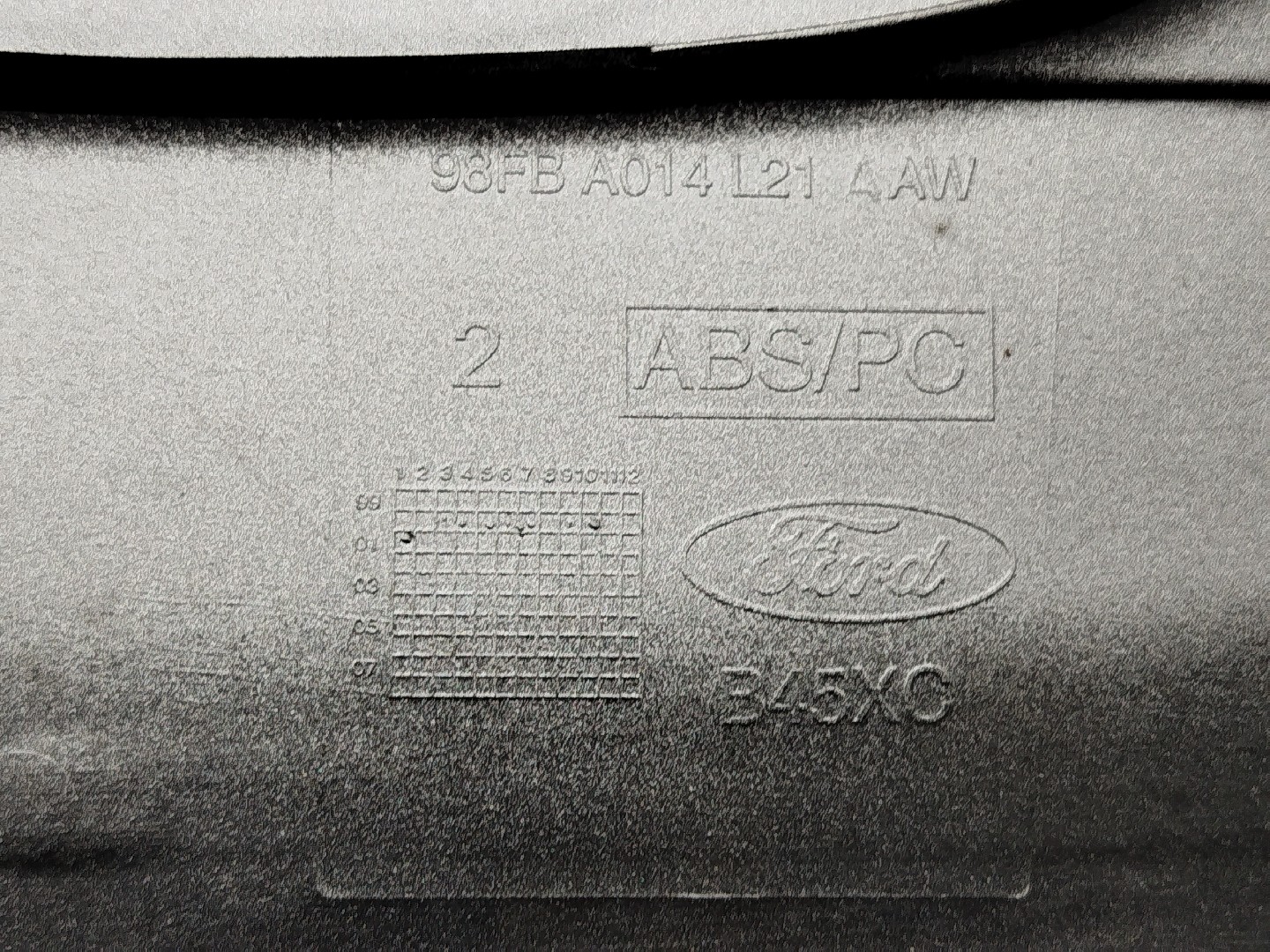 Aro de quadrante com difusor de ar FORD FIESTA IV (JA_, JB_) | 95 - 02 Imagem-3