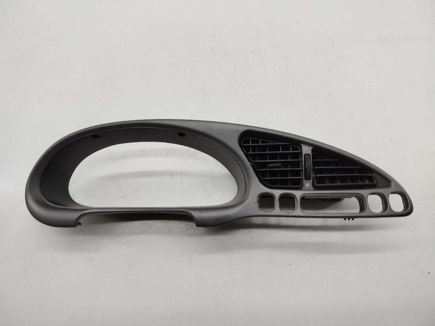Aro de quadrante com difusor de ar FORD FIESTA IV (JA_, JB_) | 95 - 02 Imagem-8