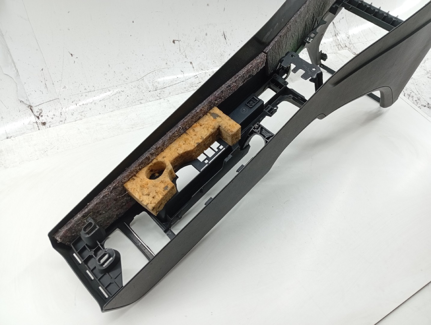 Consola Central AUDI A4 (8EC, B7) | 04 - 08 Imagem-6