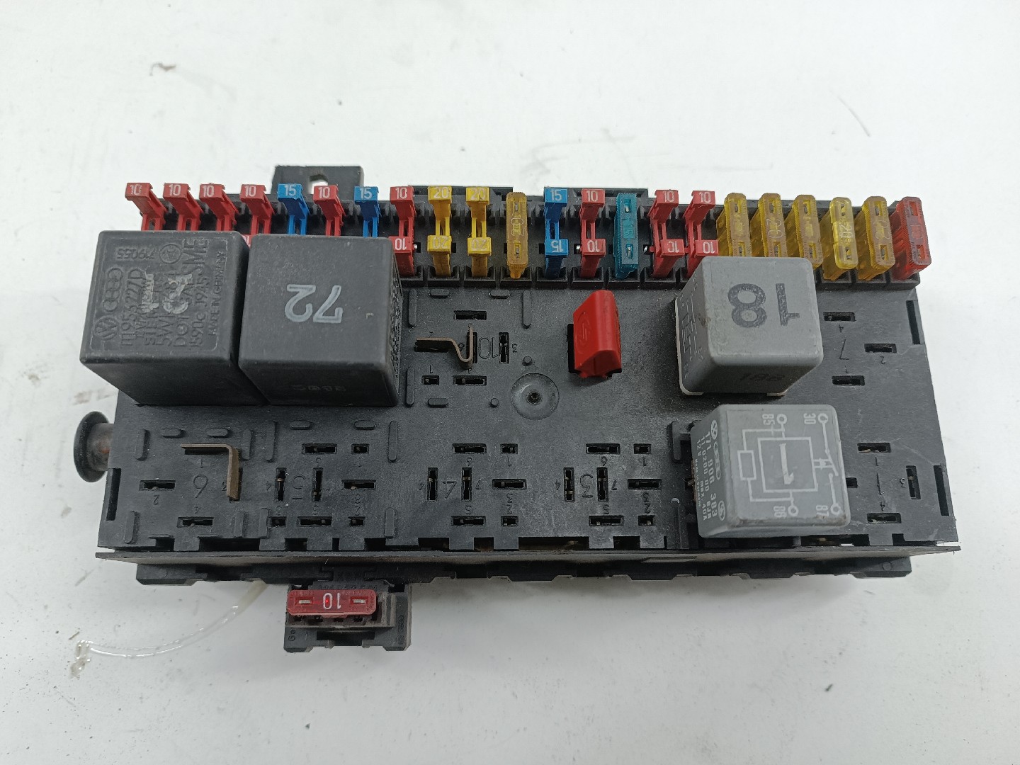 Caixa de Fusíveis SEAT IBIZA I (021A) | 84 - 93 Imagem-2