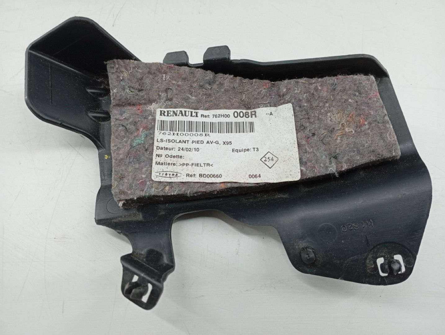 Isolamento Acústico RENAULT MEGANE III três volumes | 09 - 