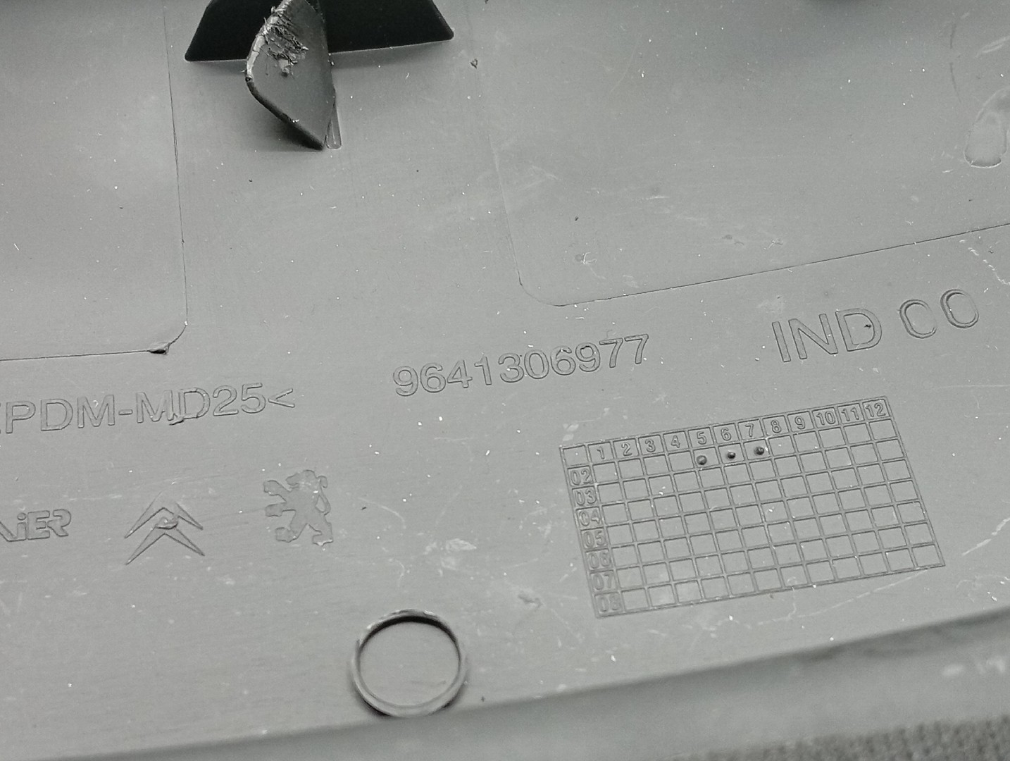 Plástico da coluna de direção CITROEN XSARA Caixa/Hatchback (N3_) | 98 - 05 Imagem-3