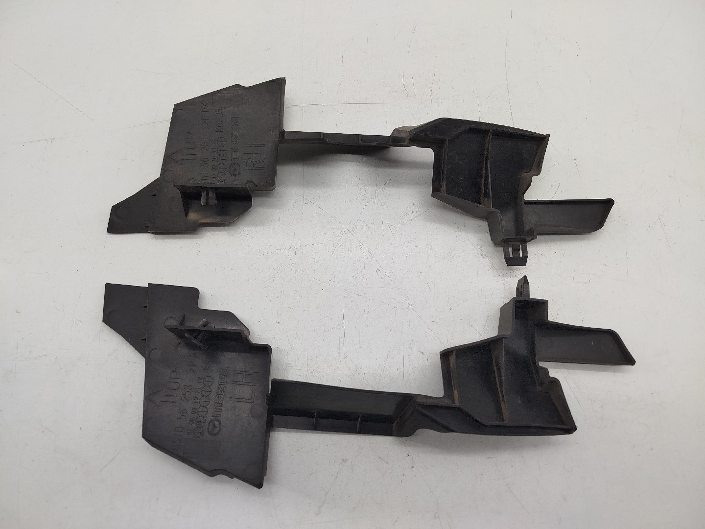 Acabamento de Para-Choques MAZDA 6 três volumes (GH) | 07 - 13 Imagem-4