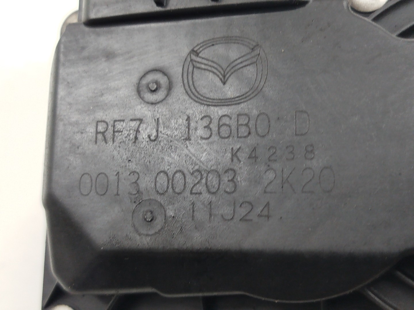 Borboleta de admissão MAZDA 6 três volumes (GH) | 07 - 13 Imagem-5