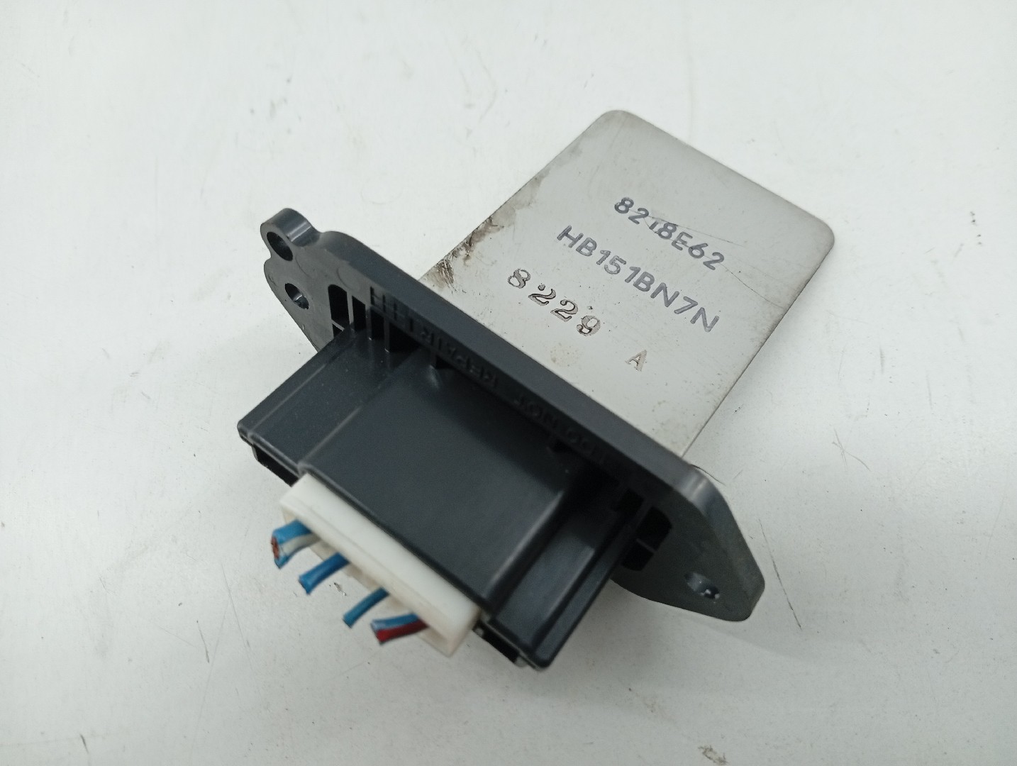 Resistencia de sofagem MAZDA 6 três volumes (GH) | 07 - 13