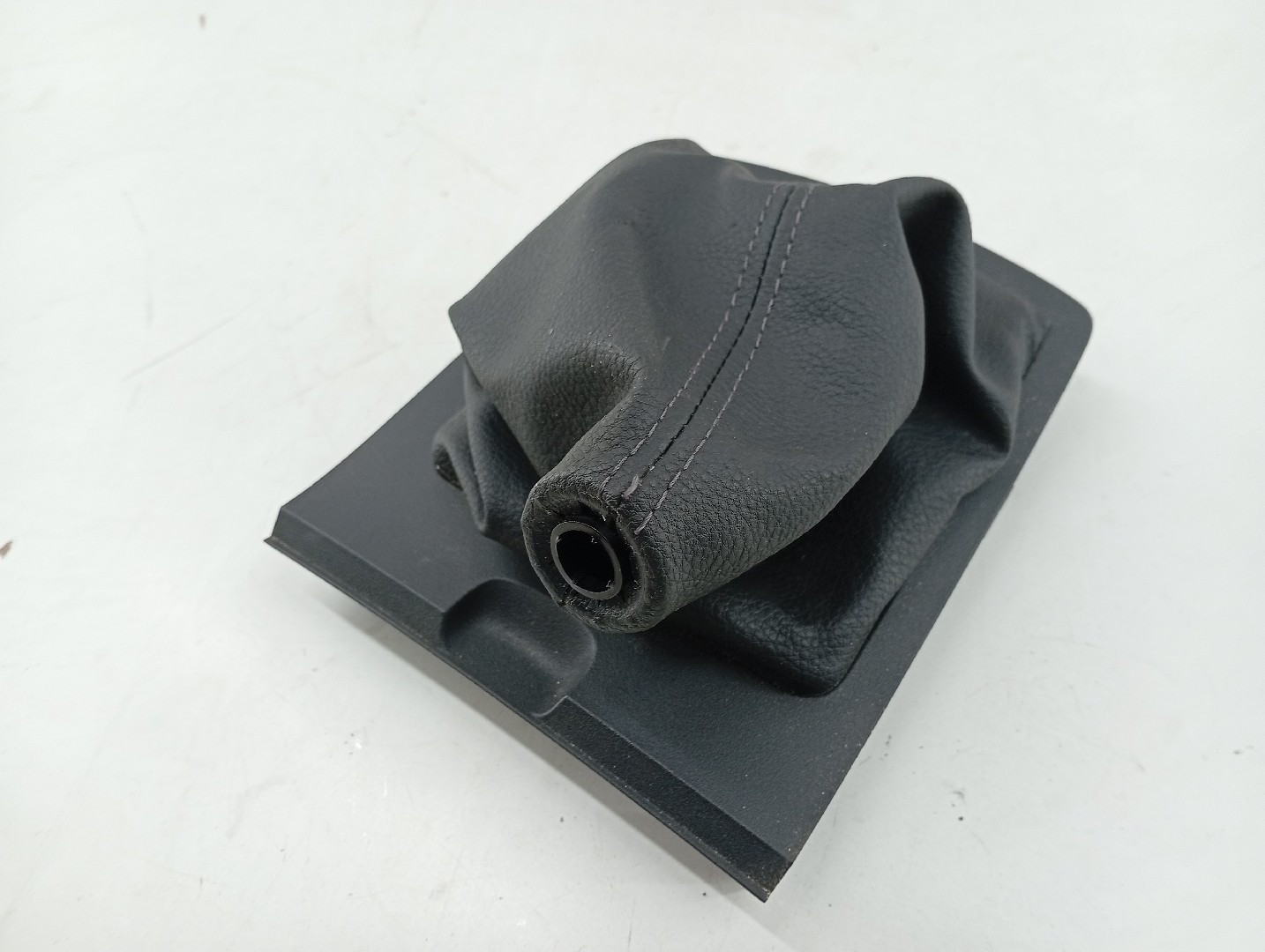 Fole de mudanças MAZDA 6 três volumes (GH) | 07 - 13 Imagem-4