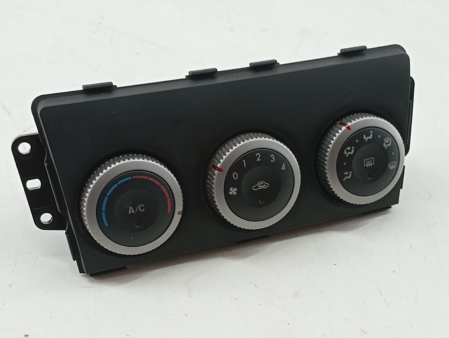 Comando Climatizaçao / Sofagem MAZDA 6 três volumes (GH) | 07 - 13 Imagem-5
