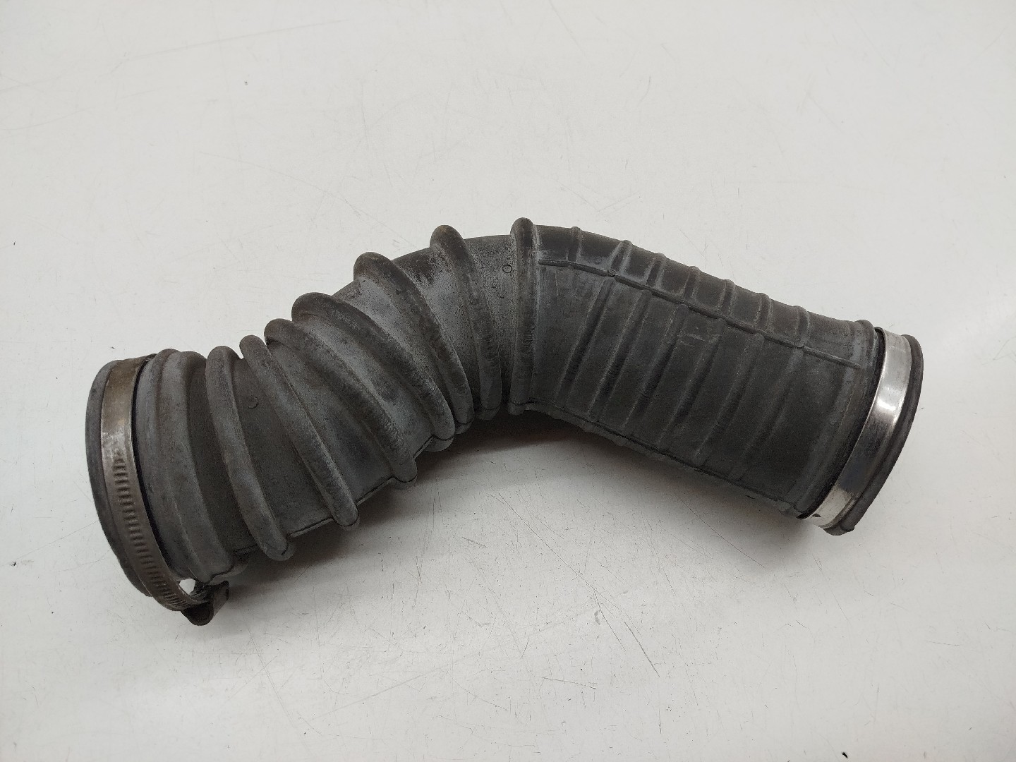 Tubo de Ar FORD FIESTA IV (JA_, JB_) | 95 - 02 Imagem-2