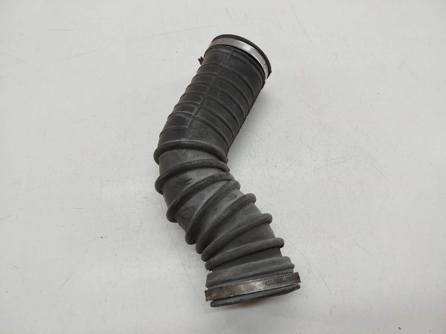 Tubo de Ar FORD FIESTA IV (JA_, JB_) | 95 - 02 Imagem-1