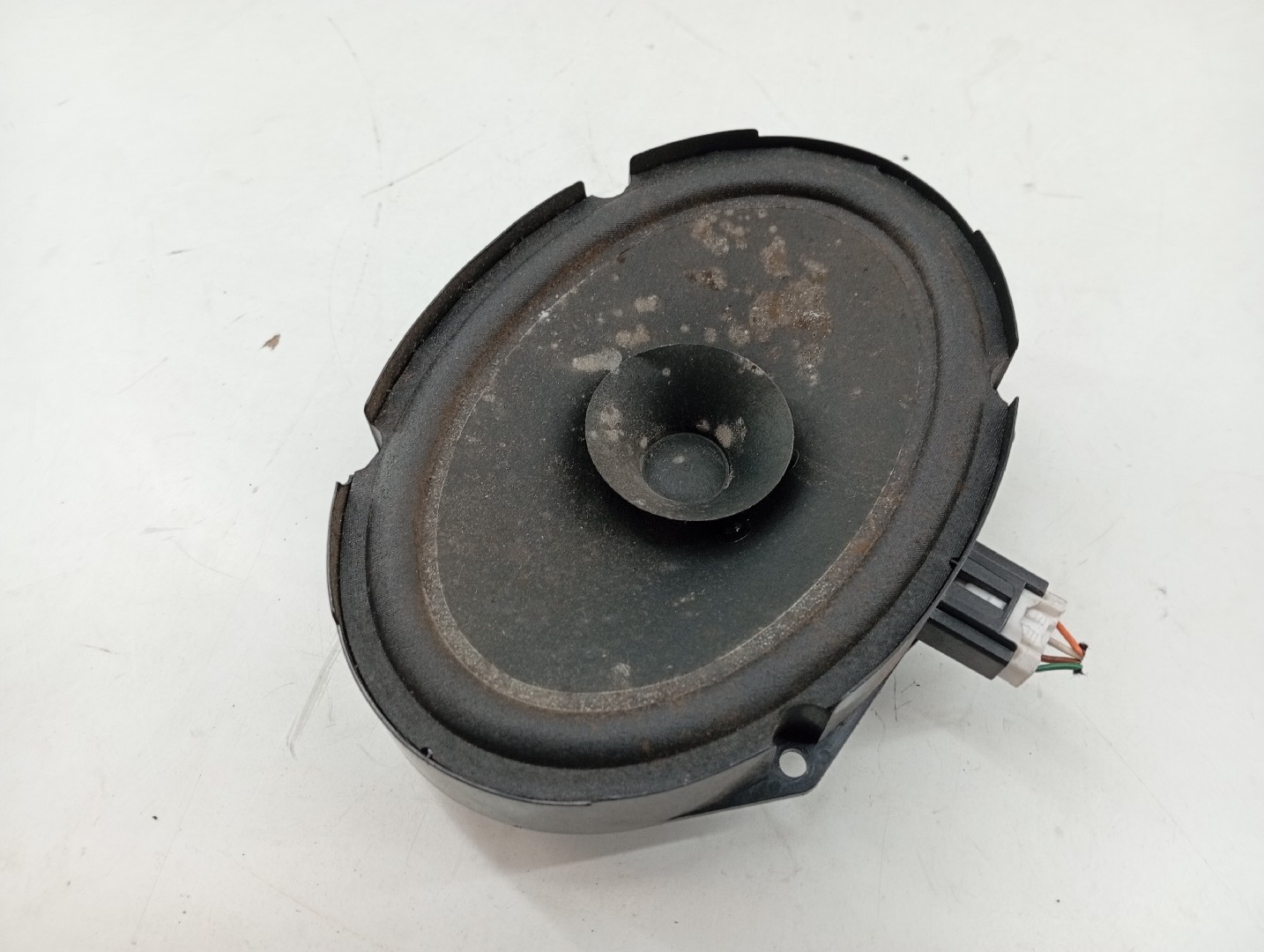 Coluna de som MAZDA 6 três volumes (GH) | 07 - 13 Imagem-1